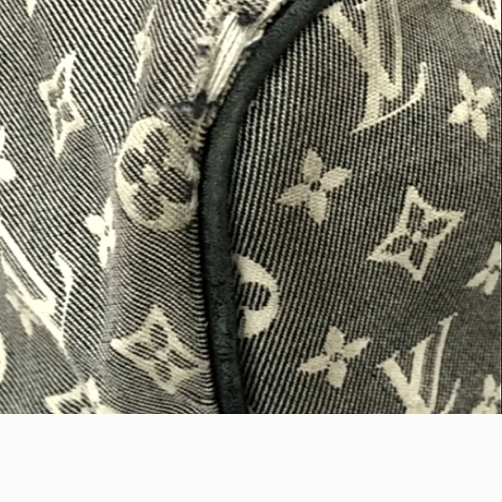 Louis Vuitton Monogram Tote MM Beautiful Condition Dust Bag Lock & Key Included - Picture 5 of 6